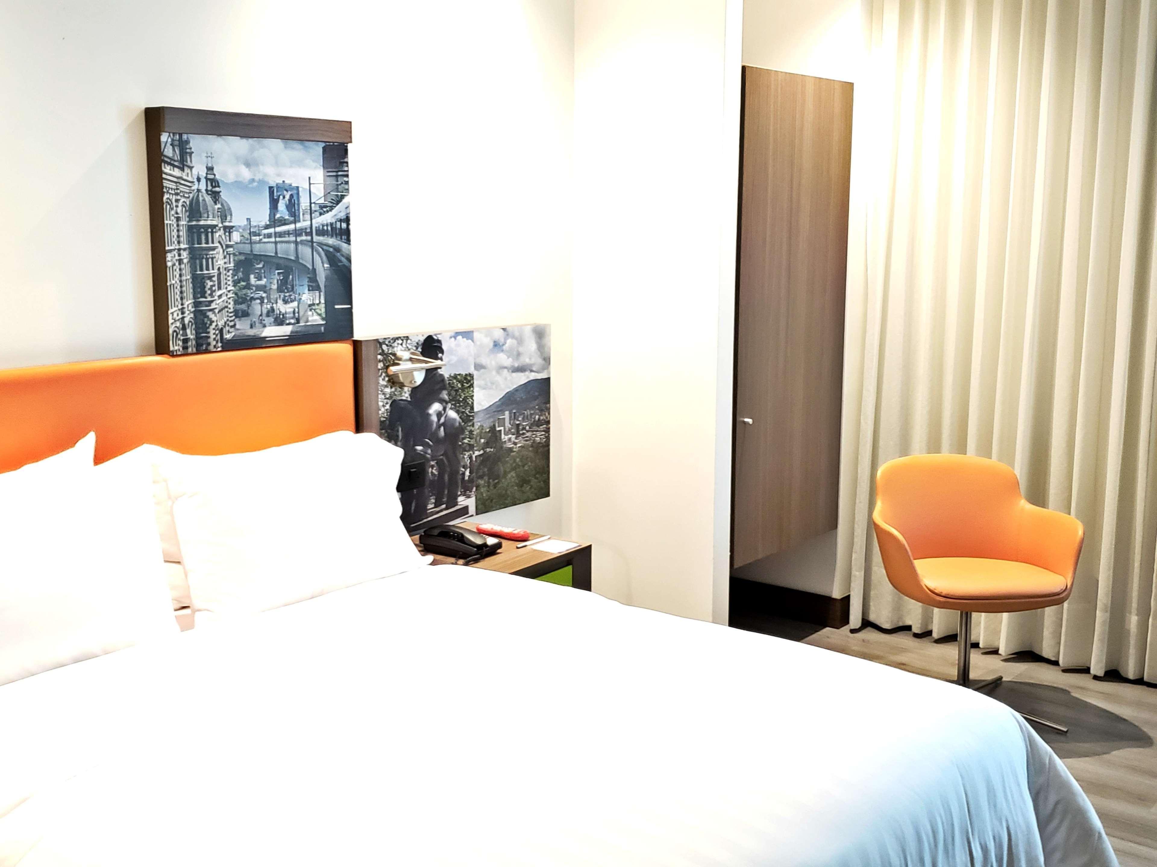 מלון Hampton By Hilton בוקארמנגה מראה חיצוני תמונה