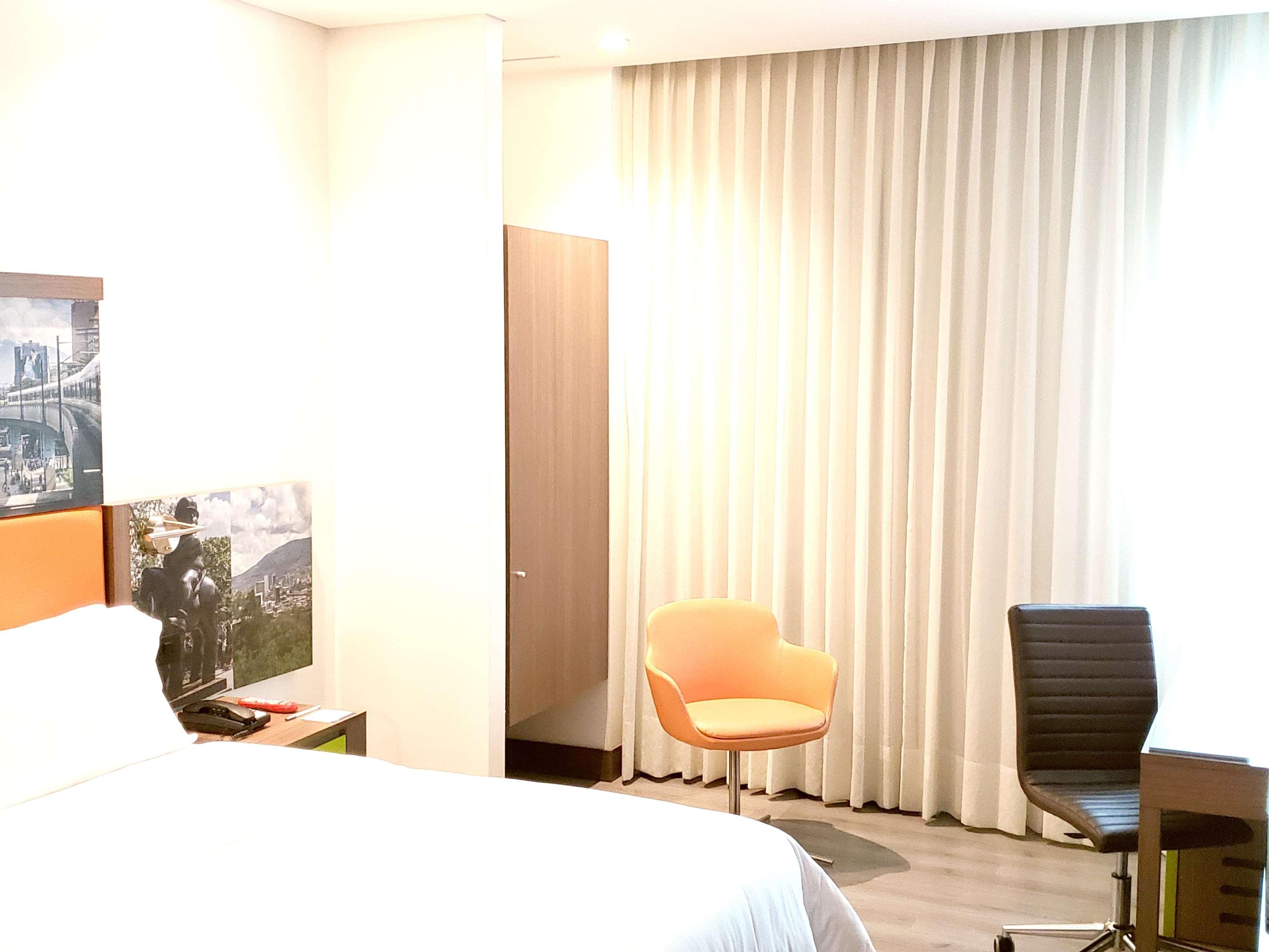 מלון Hampton By Hilton בוקארמנגה מראה חיצוני תמונה