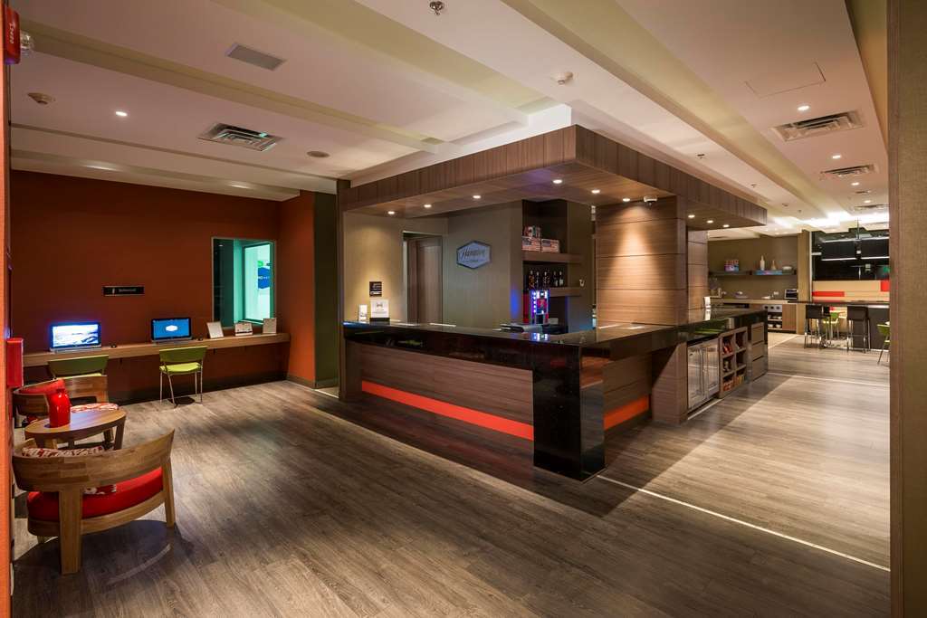 מלון Hampton By Hilton בוקארמנגה מסעדה תמונה
